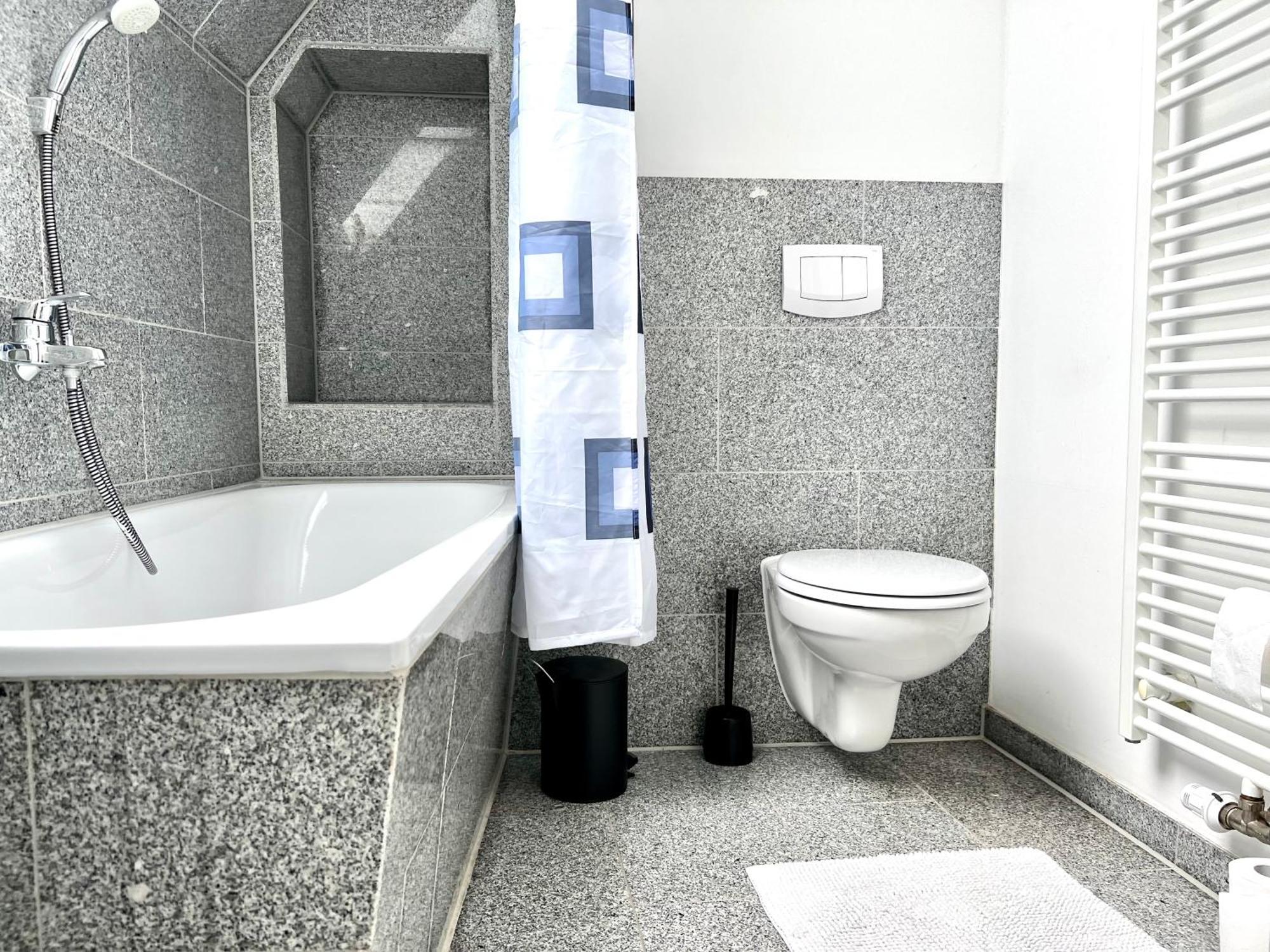 Monteurwohnung Am Flughafen *